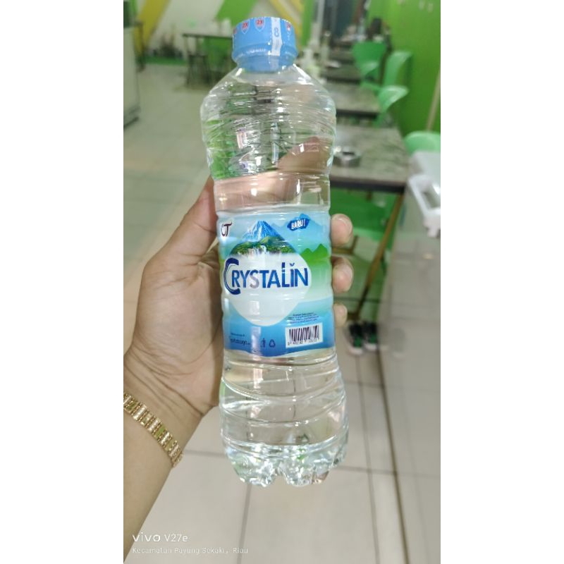 Jual Air Mineral CrystaLin Kemasan 600ml | Shopee Indonesia