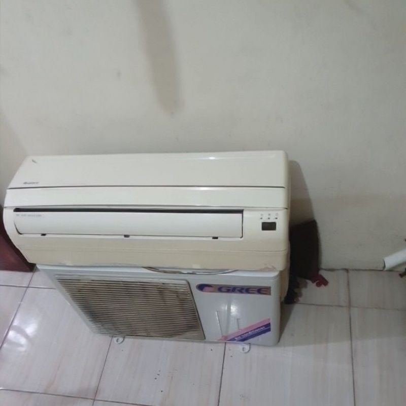 Jual sexond Ac Gree 1pk Freon R22 ( Dingin Mantap) | Shopee Indonesia