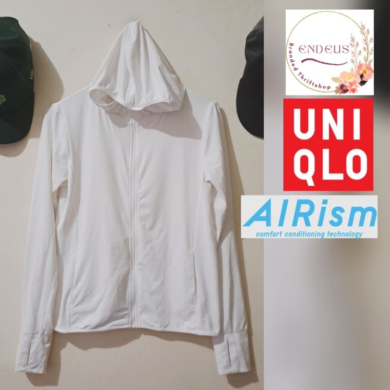 Jaket running uniqlo outlet