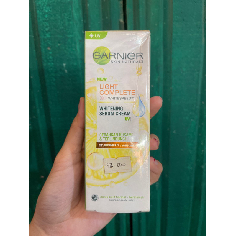 Jual Garnier Light Complete Whitening Serum Cream Uv Shopee Indonesia 8593