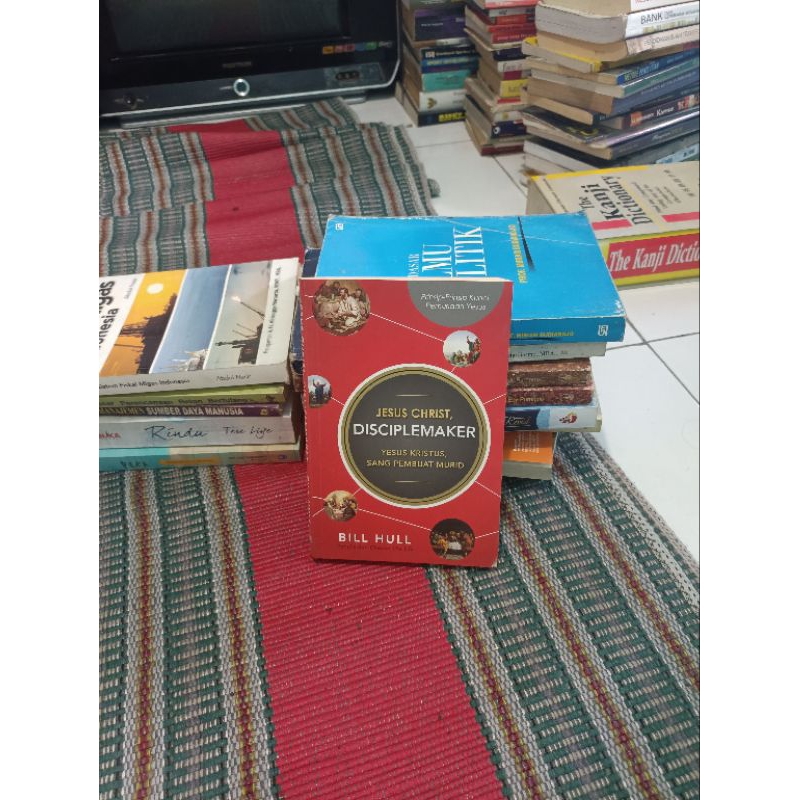 Jual JESUS CHRIST, DISCIPLEMAKER YESUS KRISTUS SANG PEMBUAT MURID BILL ...