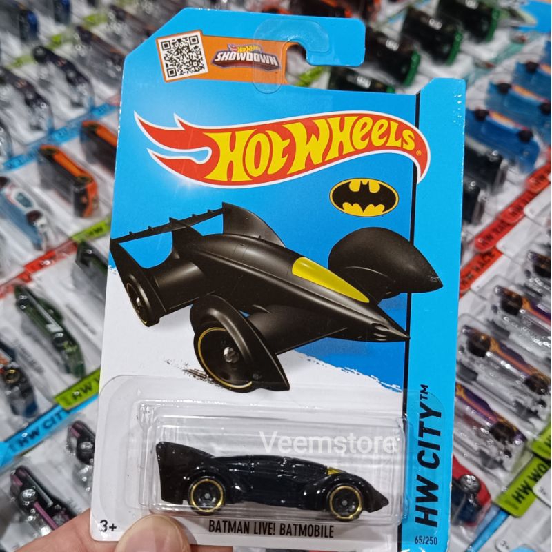 Hot Wheels '75 Jahre Batman' Live Batmobile – Detailgetreues Spielzeugauto Für Jungen Ab 3