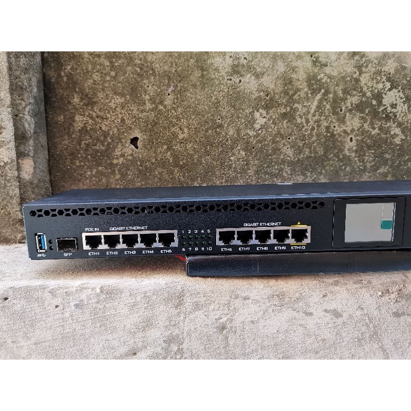 Jual Mikrotik Rb3011 UiAs-RM lengkap adaptor | Shopee Indonesia