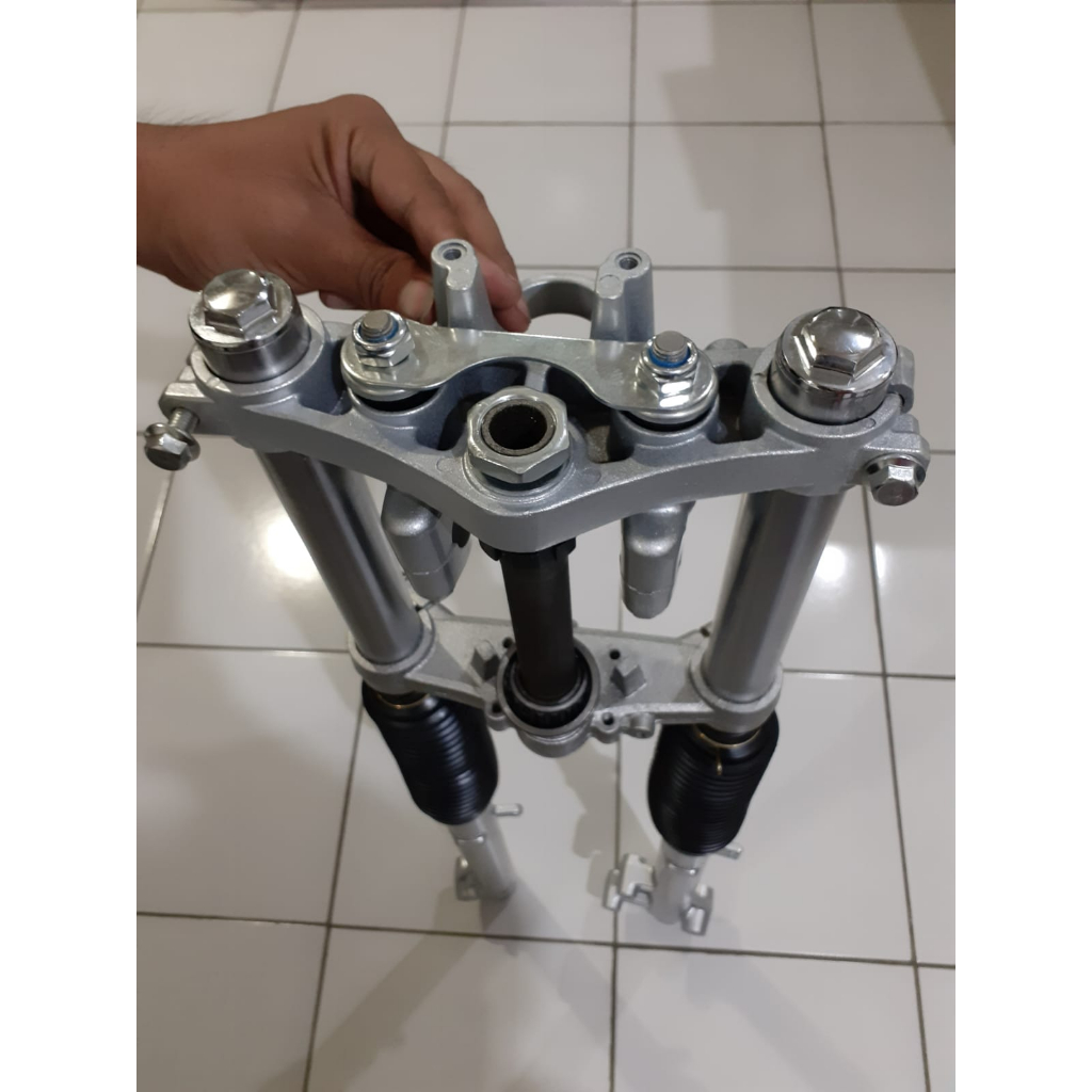 Jual Shock Shockbreaker Assy Depan KLX Komplit Set Langsung PAKAI ...