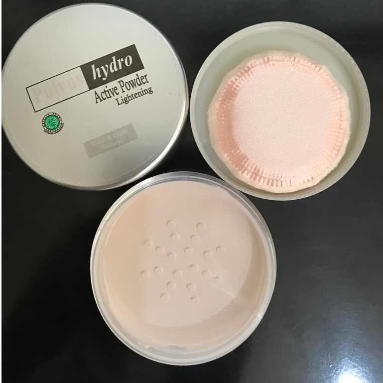 Jual Pulvus hydro active powder Sebum Reducer cool & light Natural 15 G ...