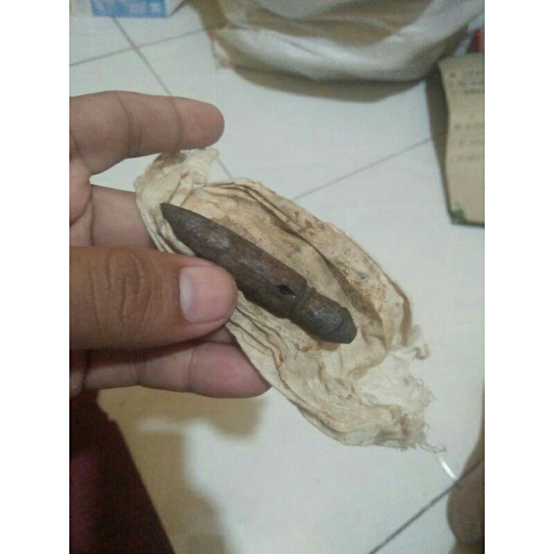 Jelajahi Dunia Unik: 10 Toko Online Terpercaya yang Menjual Barang-Barang Aneh dan Menarik