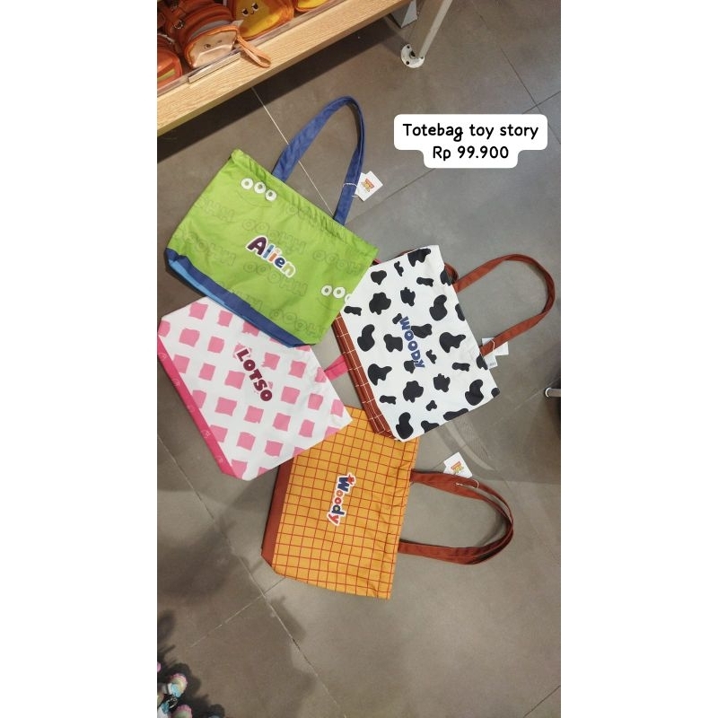 Jual MINISO TOY STORY TOTE BAG TRAPEZOID SHOULDER Shopee Indonesia