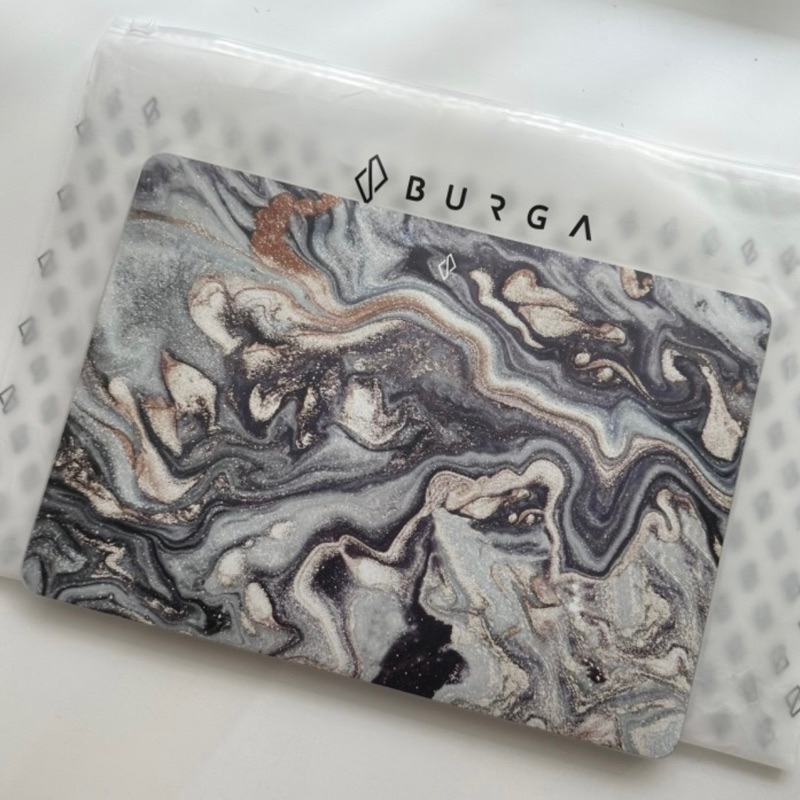 Jual Burga Snow White Macbook Case McBook Pro 13 M2 A2338 Shopee Indonesia