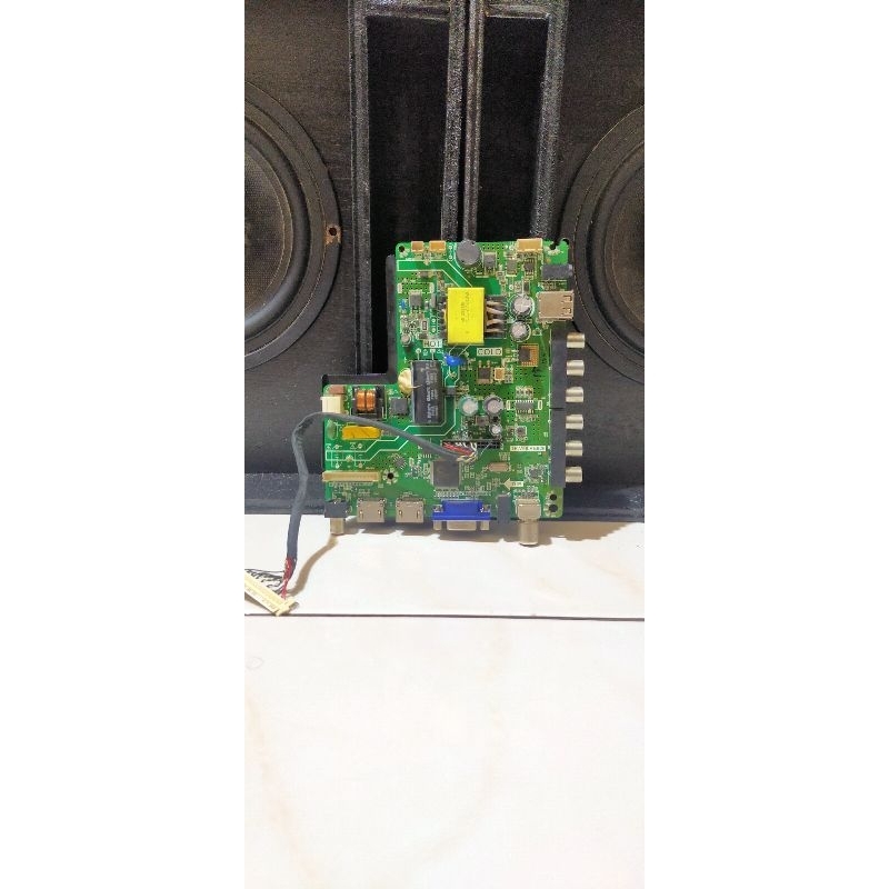 scheda tv 32 changhong led32d2200h - Audio/Video In vendita a Lecce