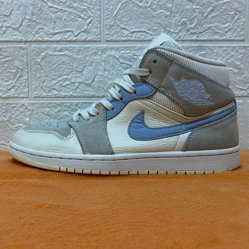 jordan 1 mid mixed textures blue