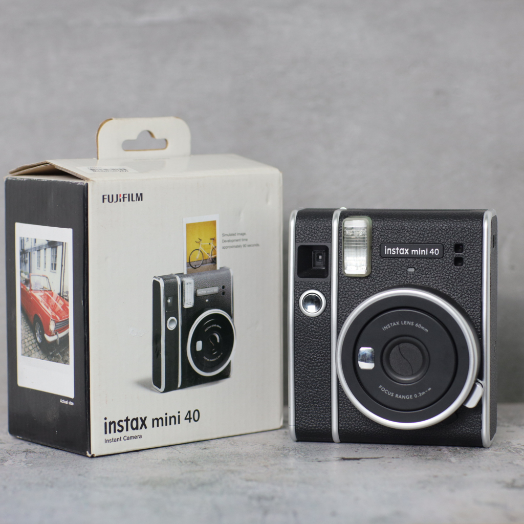 Jual FUJIFILM INSTAX MINI 40 | Shopee Indonesia
