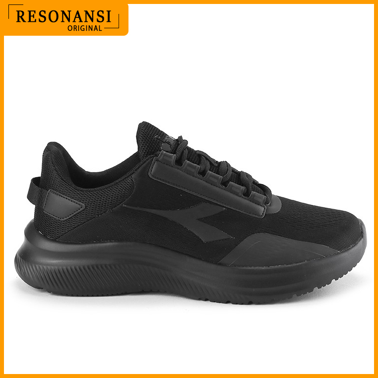 Diadora full black sales