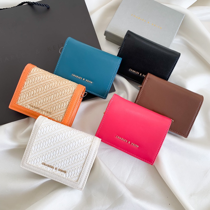 Jual DOMPET CHARLES KEITH MINI TOP ZIP WALLET CK6-10680907 Berkualitas -  Jakarta Barat - Sabrinaya, Shop