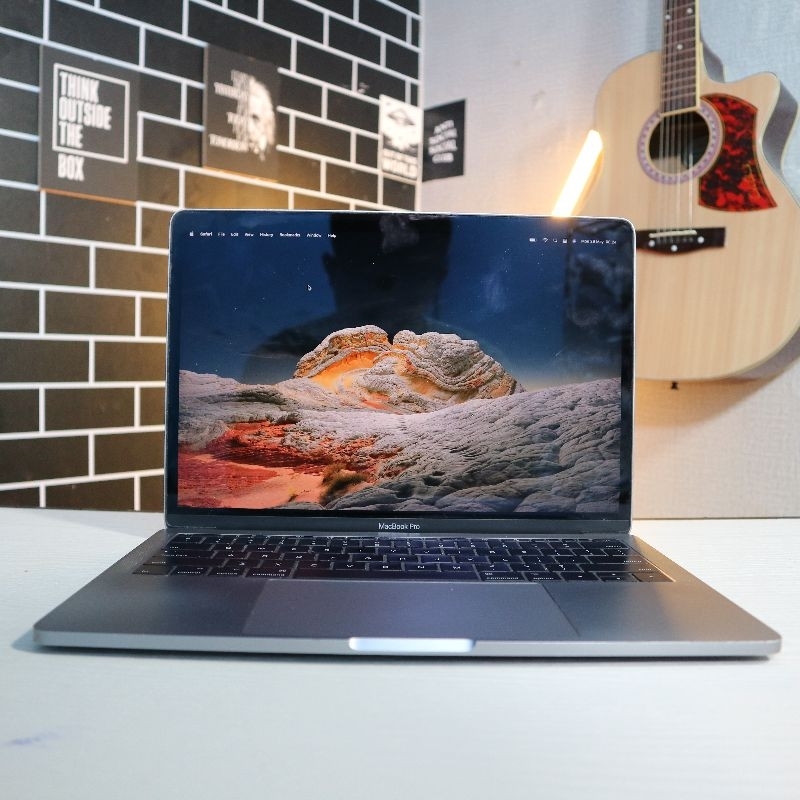 Jual Macbook Pro 2017 13 Retina Non Touchbar | Shopee Indonesia