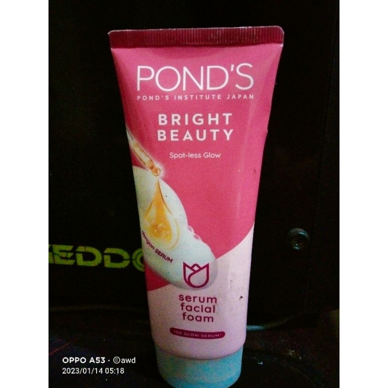 Jual Ponds Bright Beauty Serum Facial Foam 100gr | Shopee Indonesia