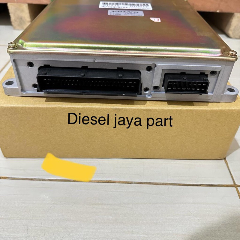 Jual ECM ECU Controller Pompa Volvo EC210B EC210 B Engine D6E ...