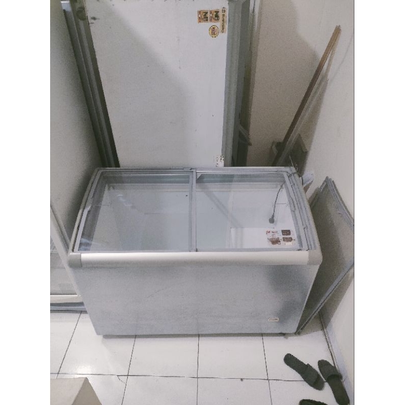 jual-second-sliding-freezer-300-liter-shopee-indonesia