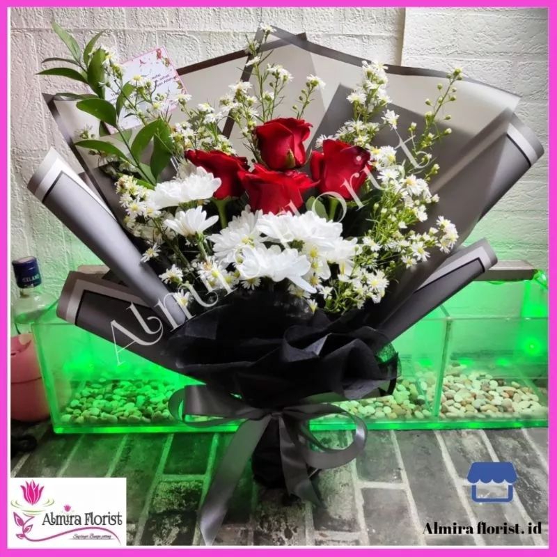 Jual Fresh Bouquet Bunga Mawar 4 Tangkai Buket Bunga Asli Segar Hand Bouquet Shopee 