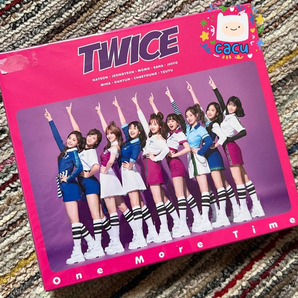 TWICE トレーナー Wake Me Up】超貴重] TWICE メンバー全員 直筆サイン