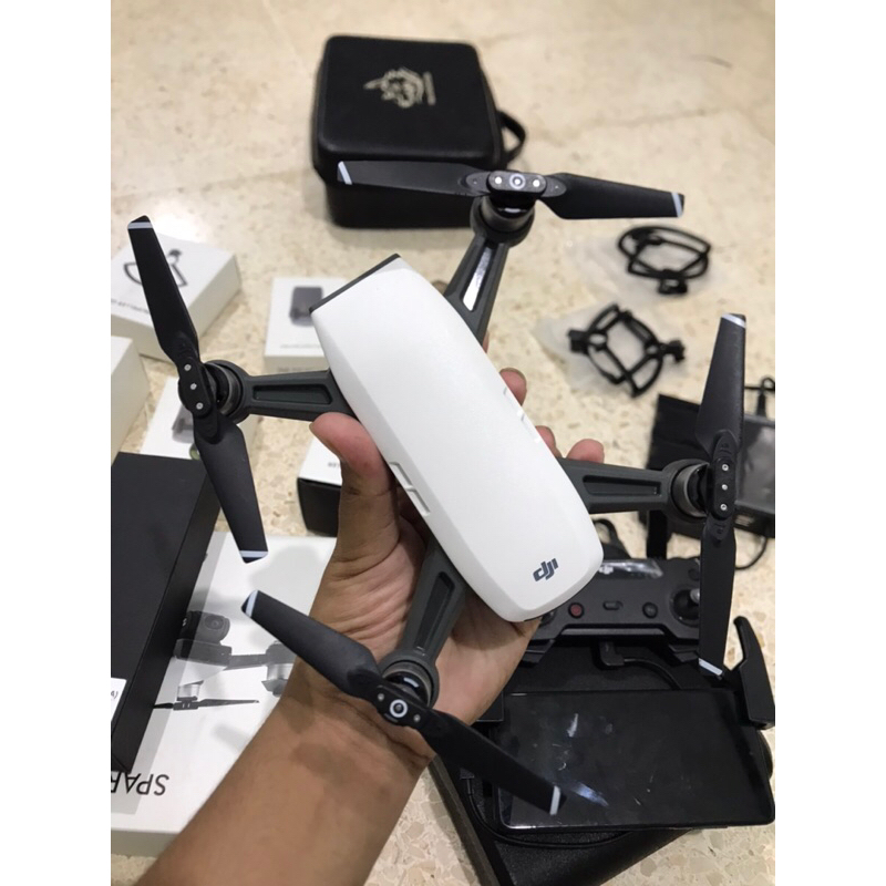 Dji spark store fly