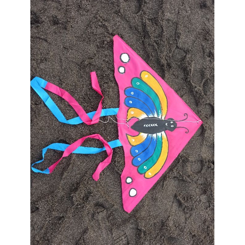 Jual layangan layang layang kupu kupu kualitas bagus bahan kain cat cat