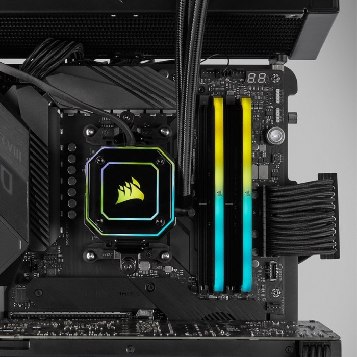 Mémoire RAM - CORSAIR - Vengeance RGB RS DDR4 - 8GB 1x8GB DIMM - Unbuffered - 3600 MHz - 1.35V