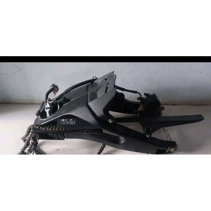 Jual ARM YAMAHA R15 V3 MT15 XSR Swing arm R15 V3 MT15 XSR vva 155 CC