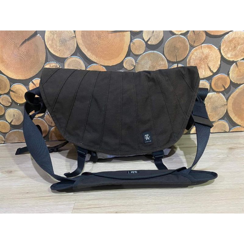 Jual Crumpler Terlengkap & Harga Terbaru Juli 2026 | Shopee Indonesia