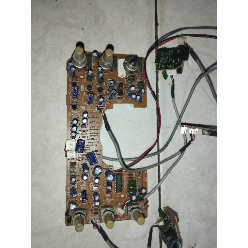 Jual Tone Control Polytron Kurang Tau Tipenya Dan Kondisi | Shopee ...