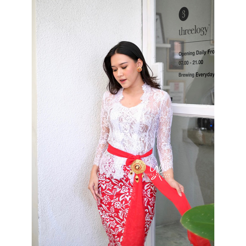 Jual Kebaya Special Merah Putih | Kebaya Bali modern | Shopee Indonesia