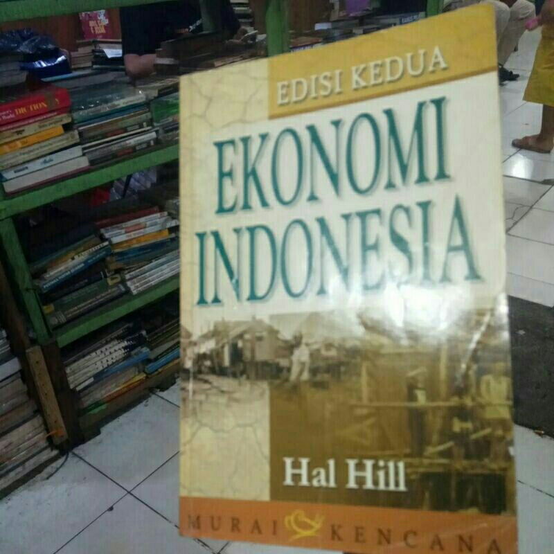 Jual BUKU EKONOMI INDONESIA. HAL HILL | Shopee Indonesia