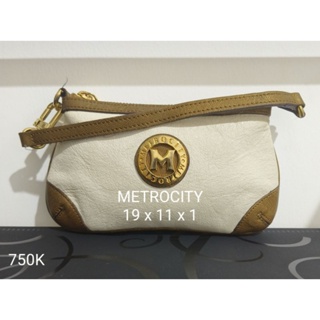 Jual tas slingbag serut METROCITY original made in Italy size