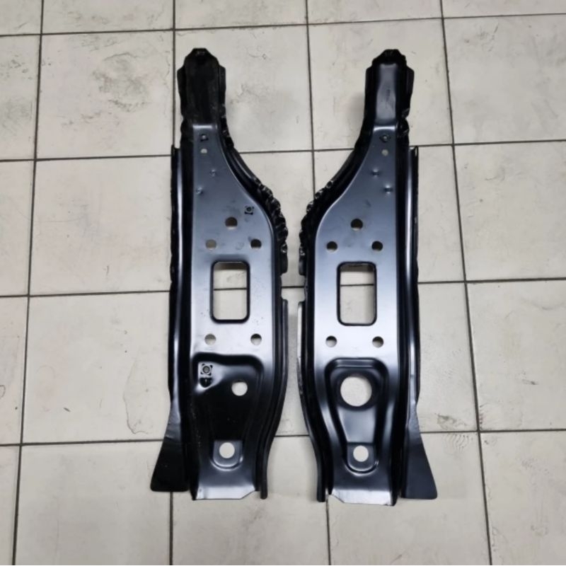 Jual PANEL HEADLAMP BULLHEAD BULHEAD SAMPING MITSUBISHI MIRAGE ORIGINAL ...