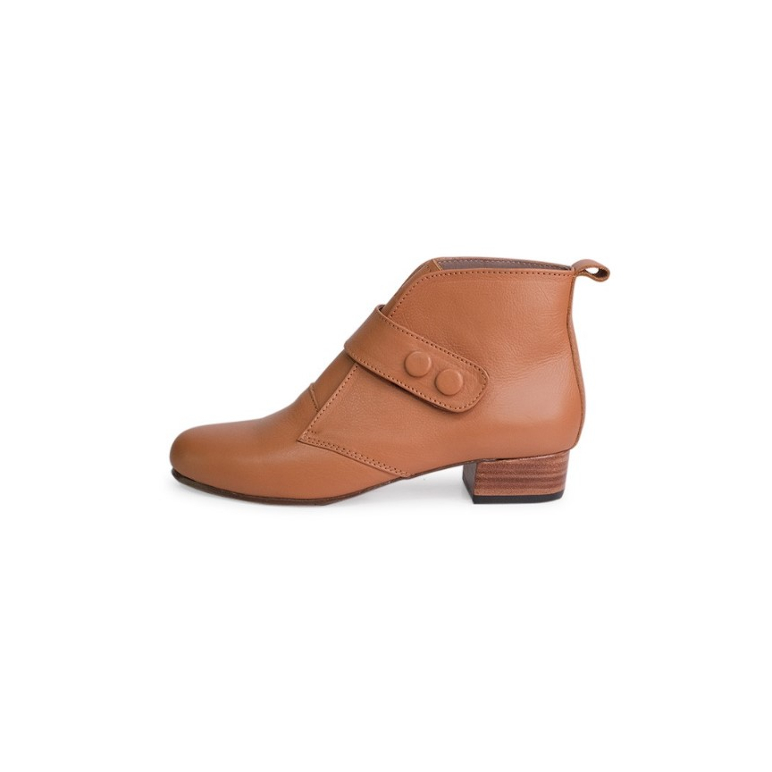 Jual Shoeka - Karina Boots Tan | Shopee Indonesia