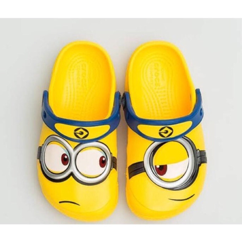 Crocs Minions