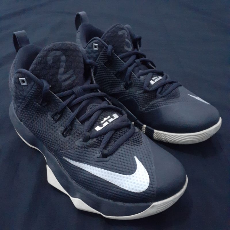 Nike lebron ambassador on sale 9