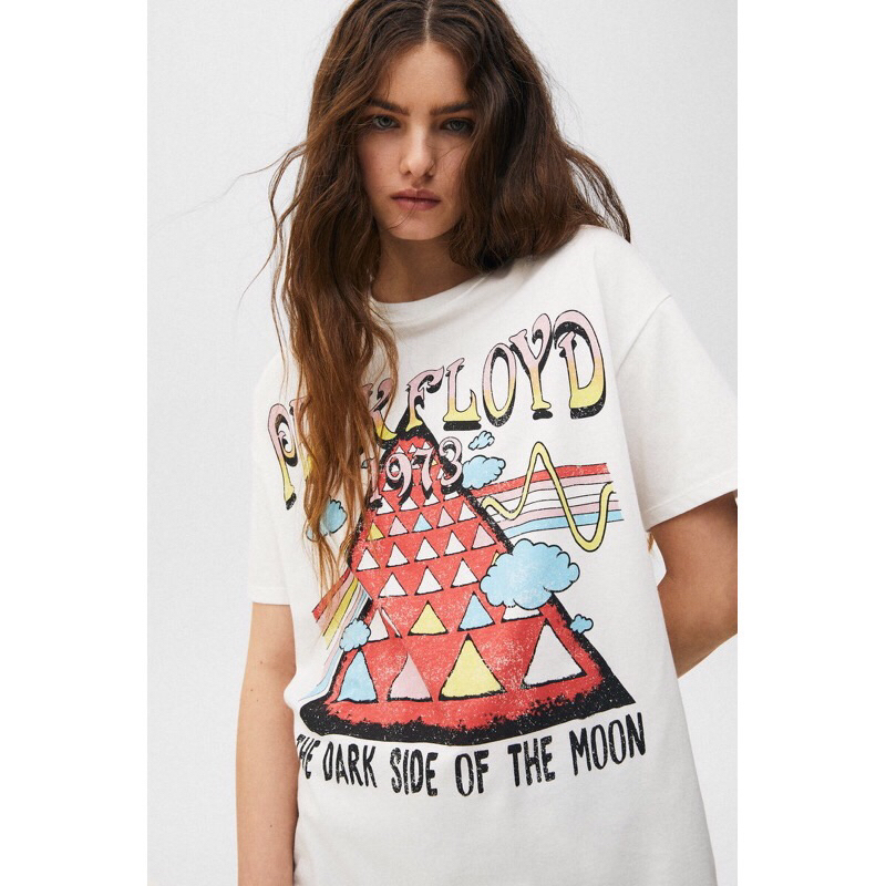 Ramones t shirt bershka best sale