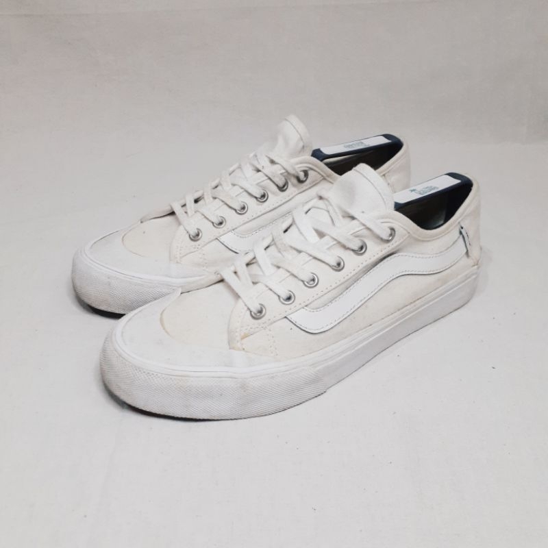 Jual Vans Black Ball Sf All White Preloved Shopee Indonesia