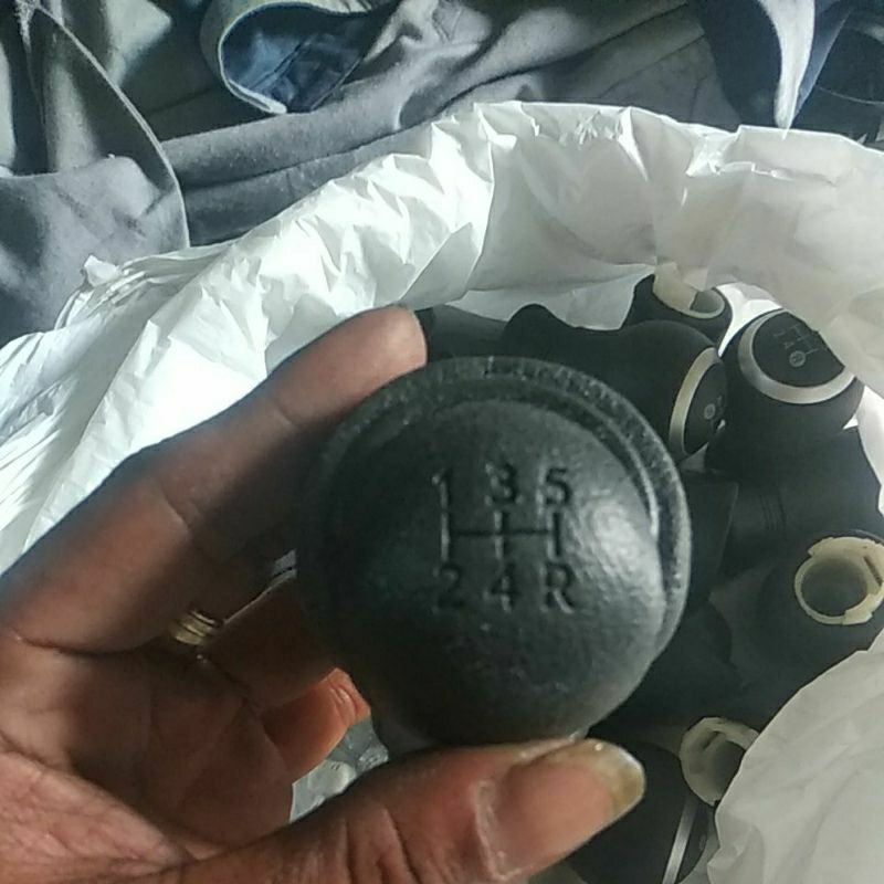 Jual shiftknob shift knob manual innova reborn fortuner hilux original