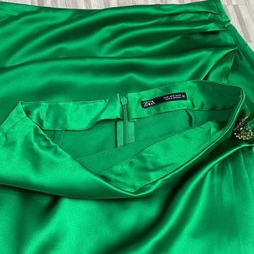 Rok Bahan Satin Hijau Ukuran XS XL