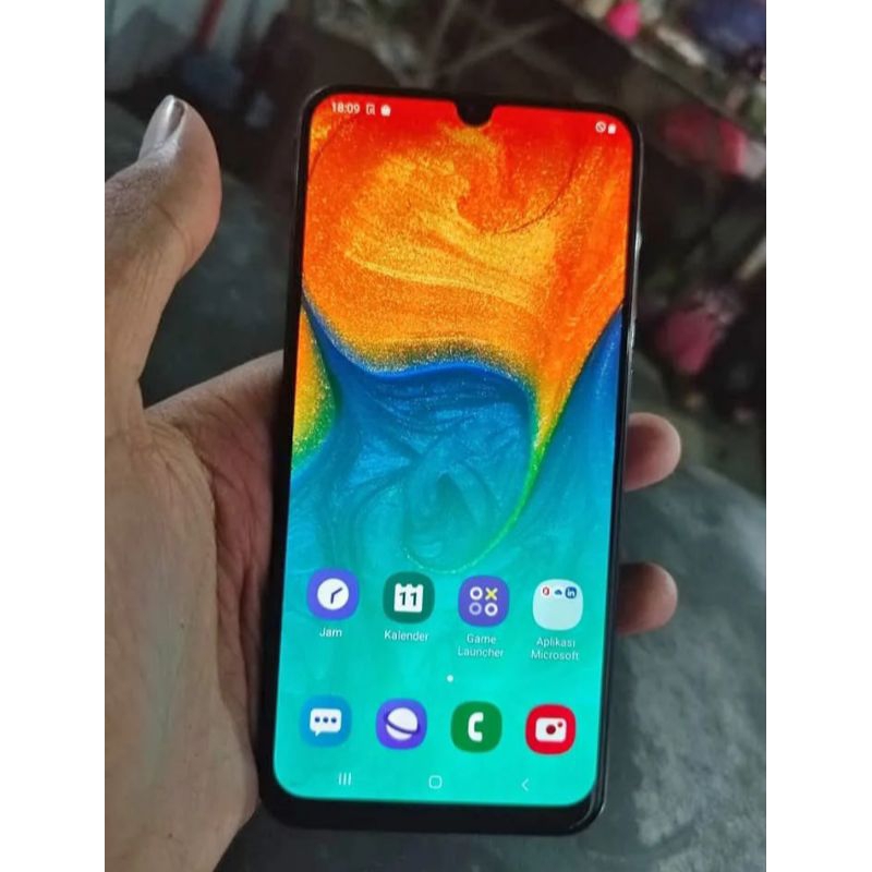 Jual Hp SECOND Samsung a30 4/64 Glosy Like New sesuai request | Shopee ...