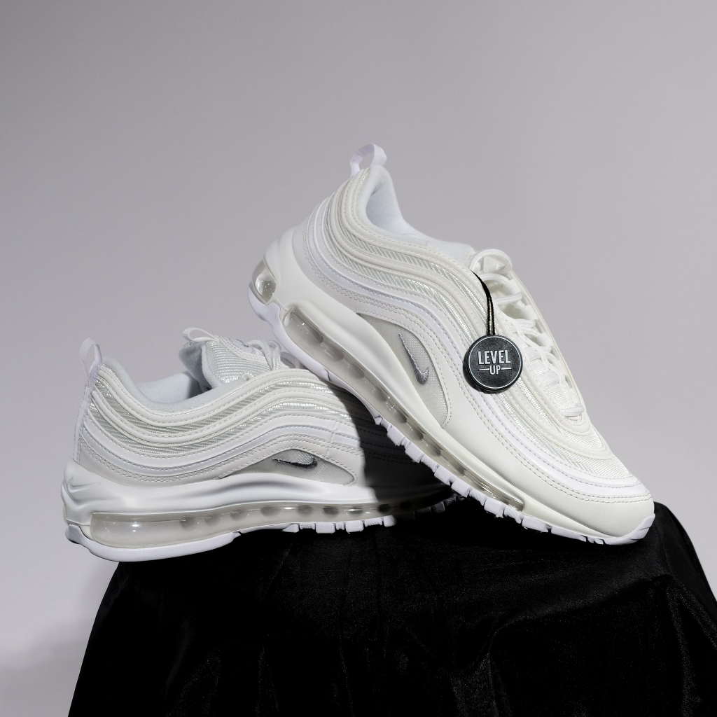 vapormax 97 triple white