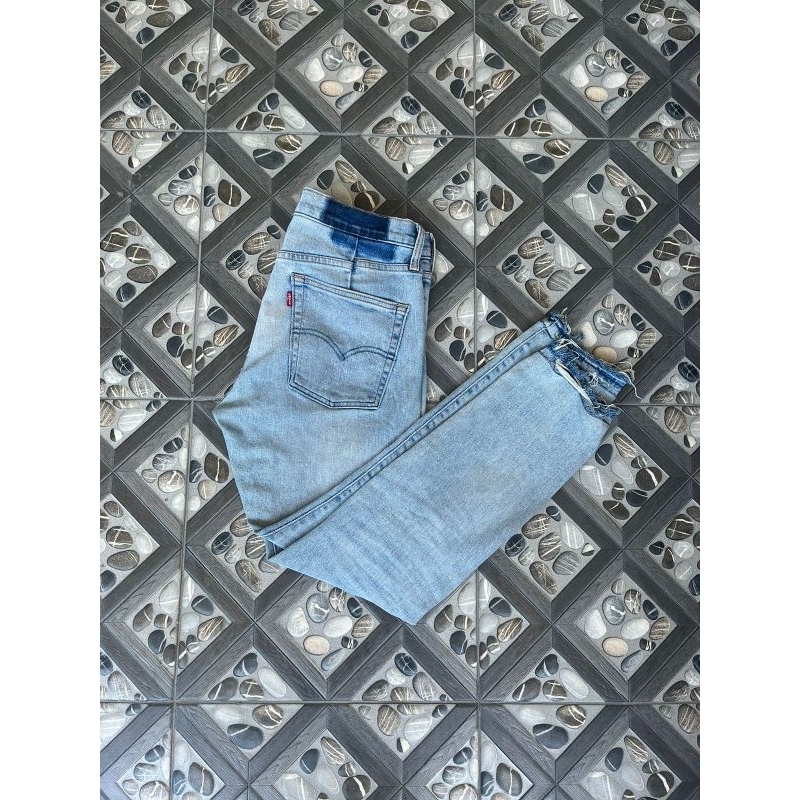 Levi's hotsell altered 510