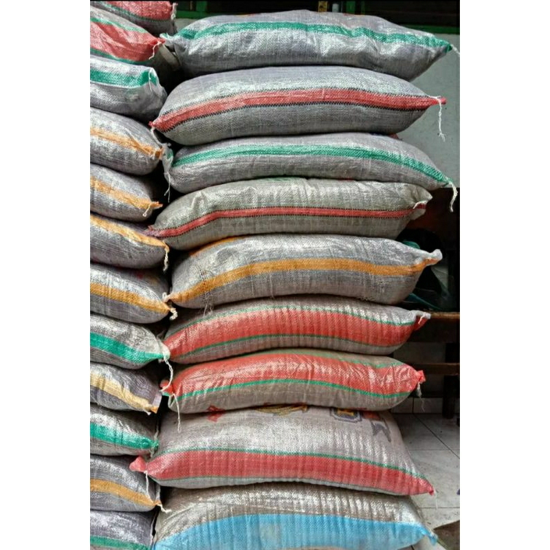 Jual COCOPEAT HALUS MEDIA TANAM SERABUT KELAPA MURNI KARUNGAN 50KG ...