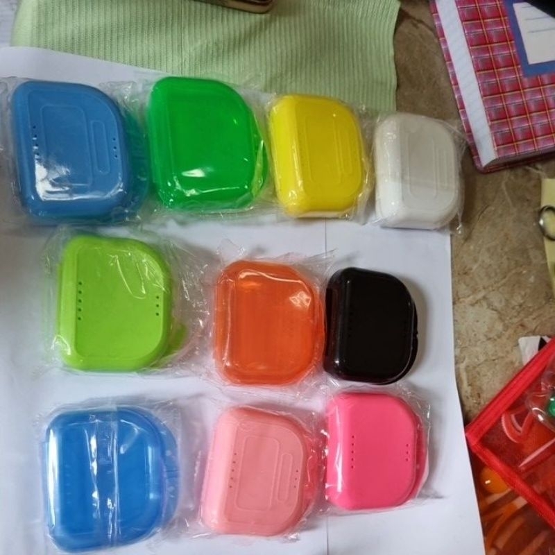 Jual dental retainer box / kotak penyimpanan gigi palsu / kotak