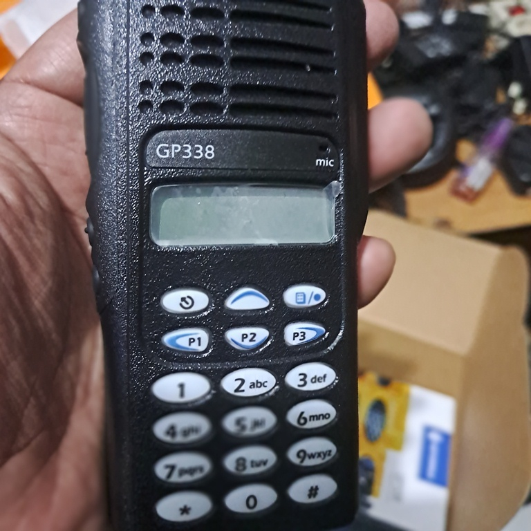 Jual Ht Motorola Gp338 Uhf Second Motorola Gp 338 Frekuensi Uhf Lengkap ...