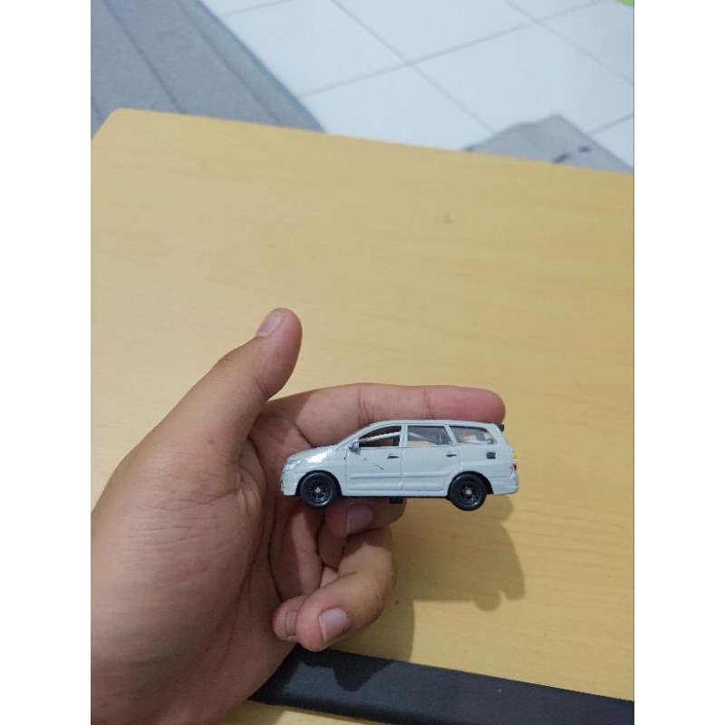Jual Welly Toyota Kijang Innova | Shopee Indonesia