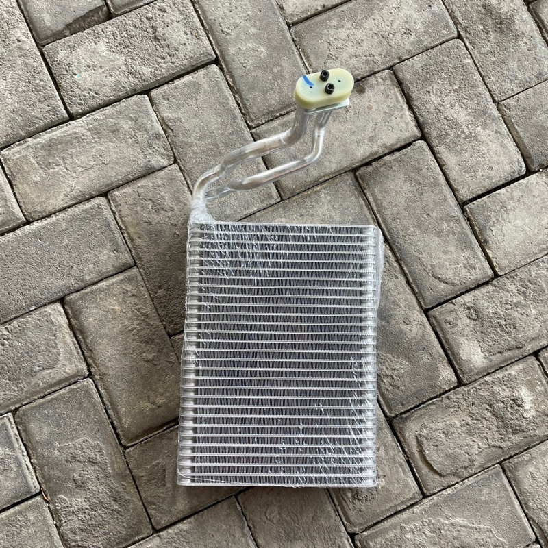 Jual Coil / Evaporator bmw e90 / E90 / x1 / x3 Yaruki Shopee Indonesia