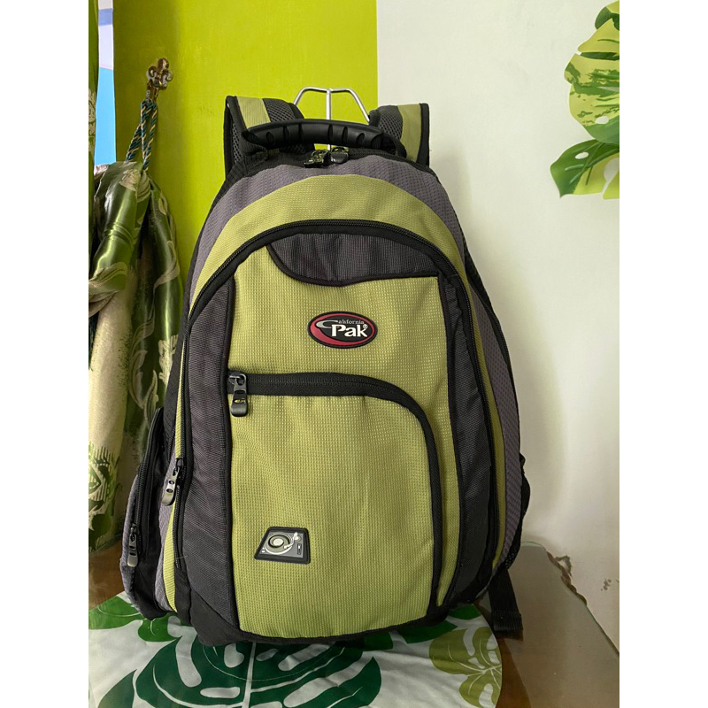 Jual tas ransel bagpack tas punggung california hijau preloved keren ...