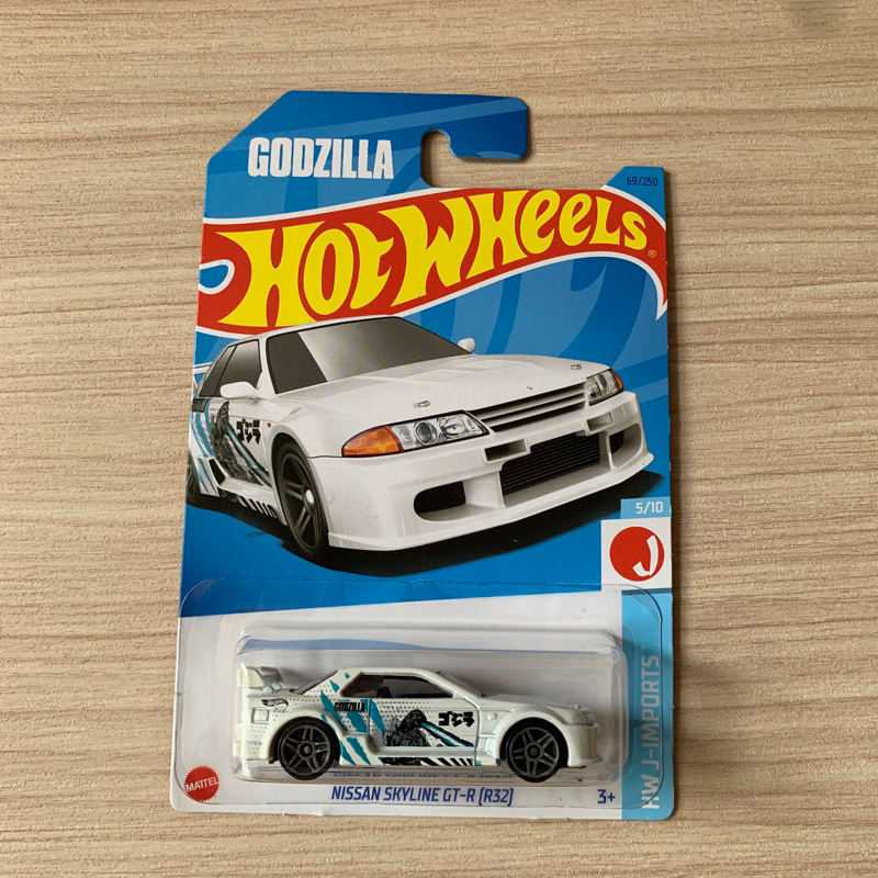 Jual Hot Wheels Godzilla Nissan Skyline GTR white | Shopee Indonesia